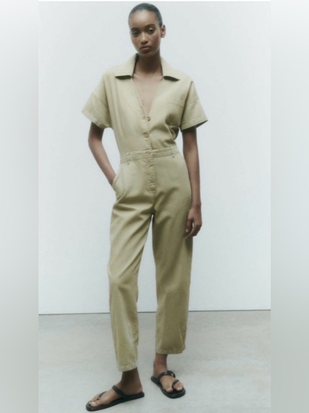 Zara, short sleeve cotton jumpsuit, beige size M